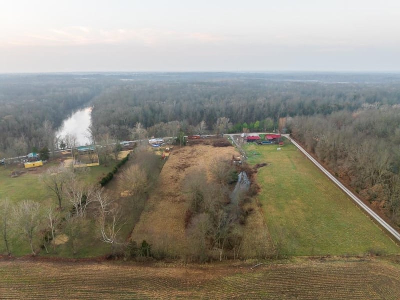 115 6715p Ln, Blairstown, MO 64726