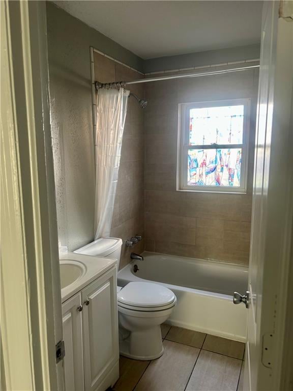 5601 27th Ter, Kansas City, MO 64128