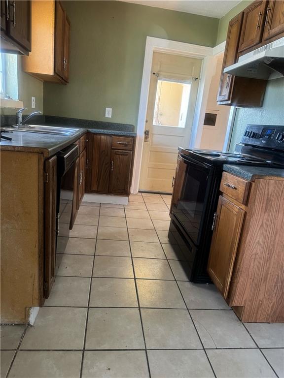 1857 68th Ter, Kansas City, MO 64132