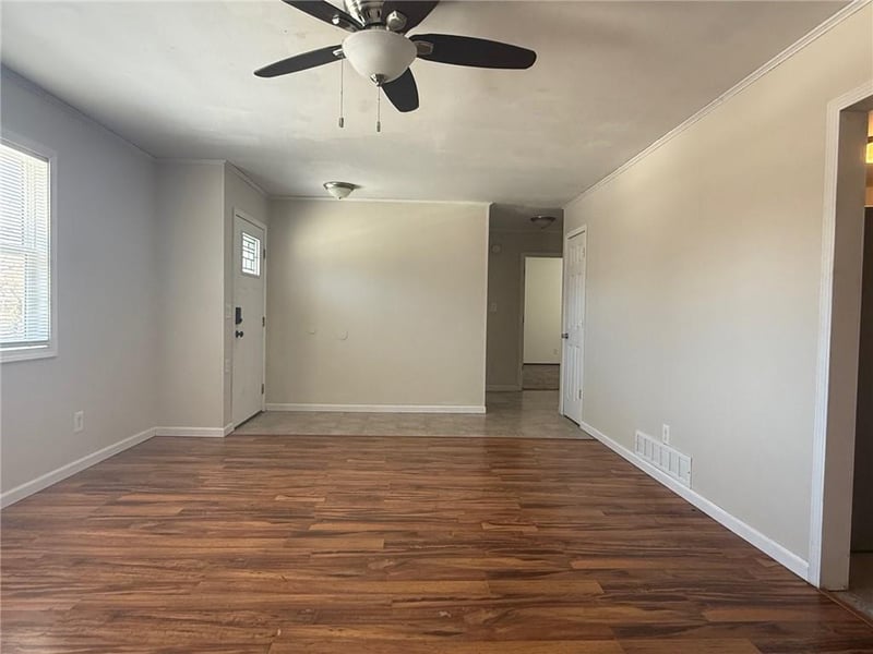 200 S Harrison St, Oregon, MO 64473