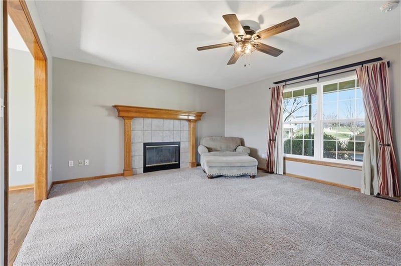 9101 109th Ter, Kansas City, MO 64157
