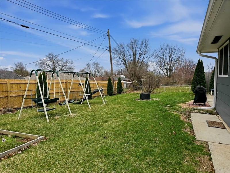 241 Southwest Dr, Chillicothe, MO 64601