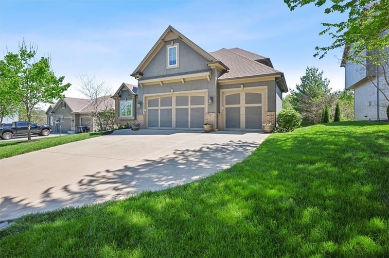 9519 Lane Ave, Kansas City, MO 64157