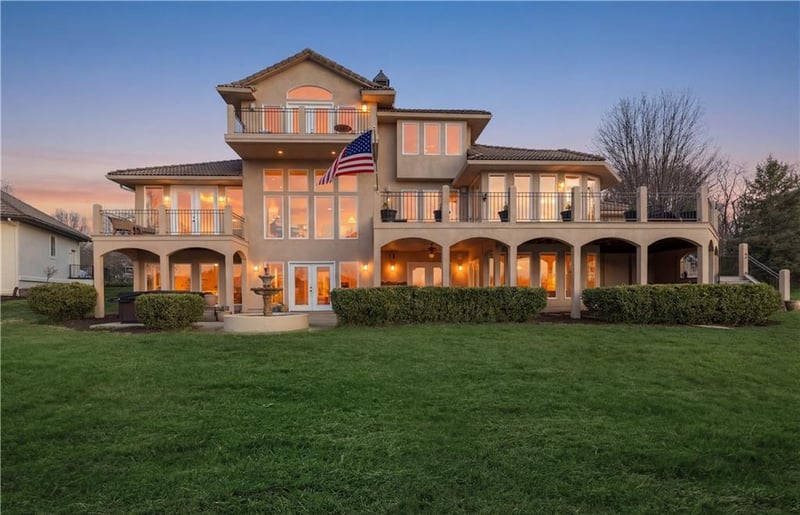 3116 Pergola Vw, Lee's Summit, MO 64081