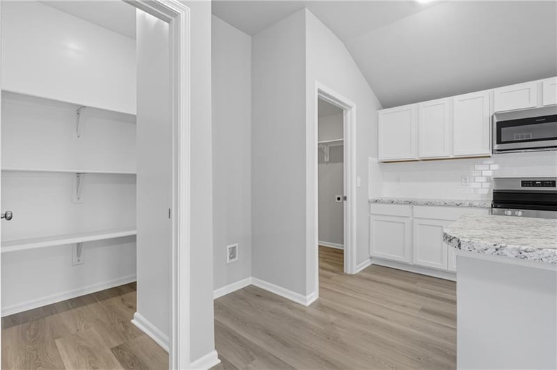 20209 194th Ter, Spring Hill, KS 66083