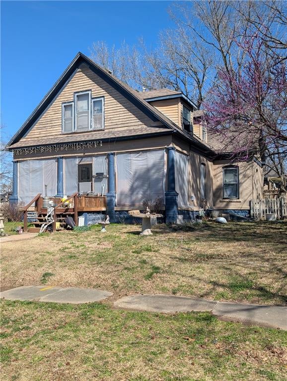 403 S Adams St, Nevada, MO 64772