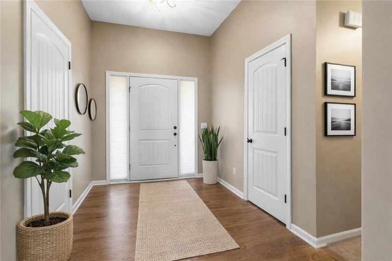 11104 Belleview Ave, Kansas City, MO 64155