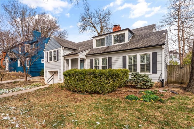 616 E 66th St, Kansas City, MO 64131