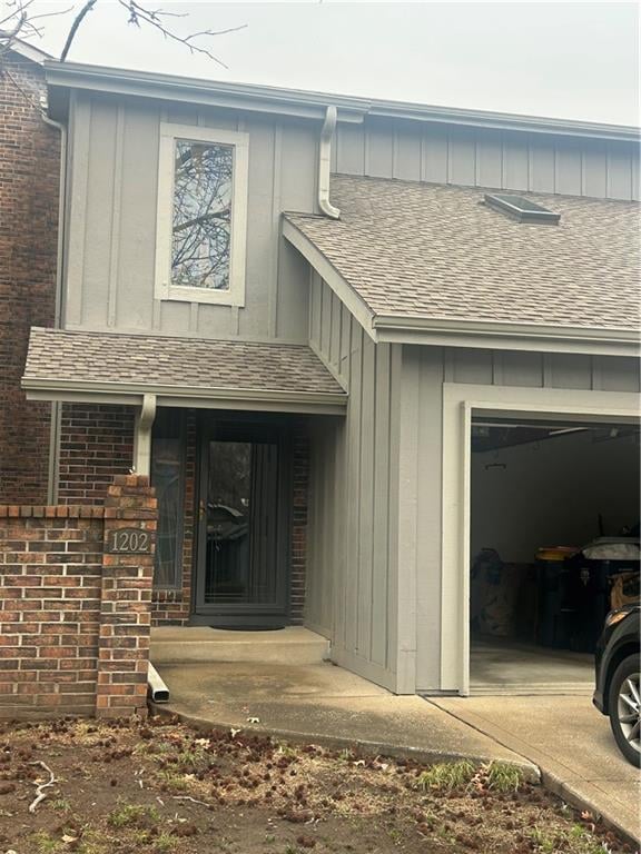 1202 83rd Ter, Kansas City, MO 64118