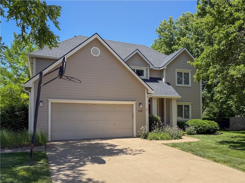 413 Terri Ct, Lawrence, KS 66049