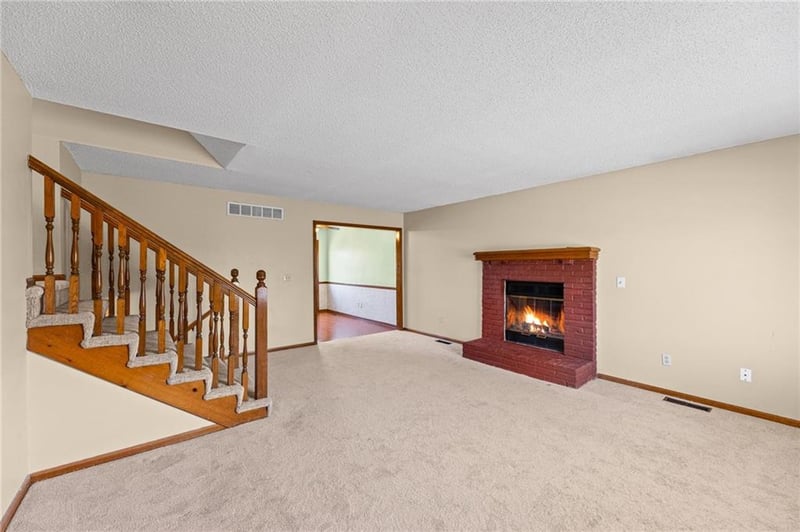 15052 W 139 St, Olathe, KS 66062