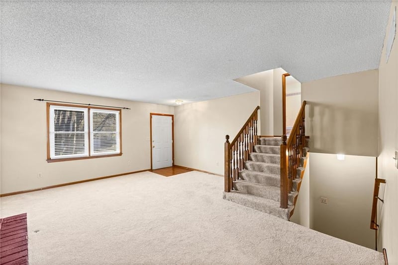 15052 W 139 St, Olathe, KS 66062
