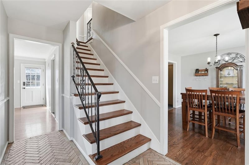 10524 Cleveland Ave, Kansas City, MO 64137