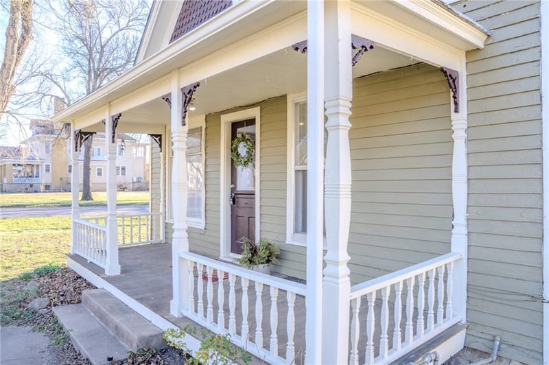 503 11th St, Fredonia, KS 66736