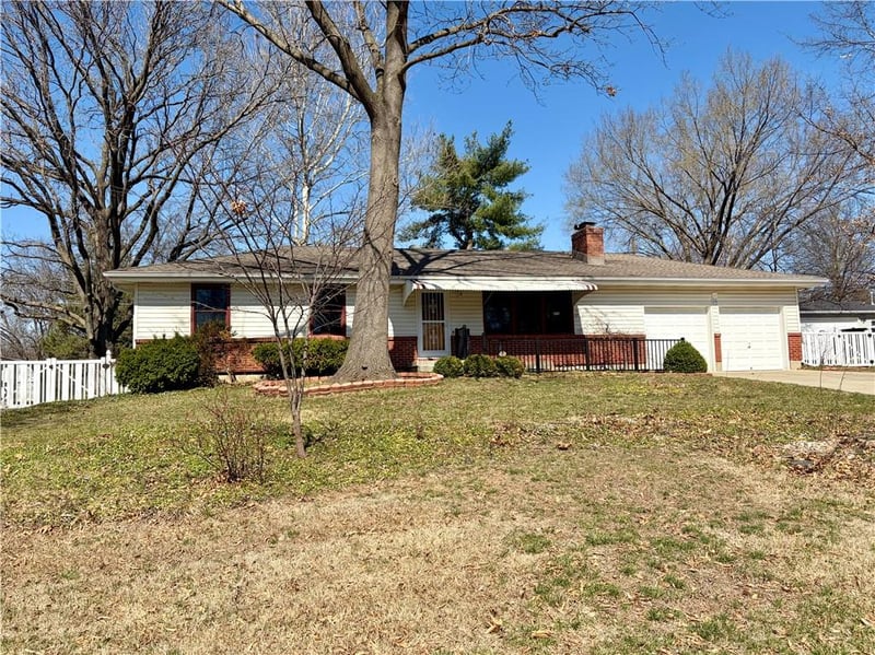 20 78th Ter, Kansas City, MO 64118