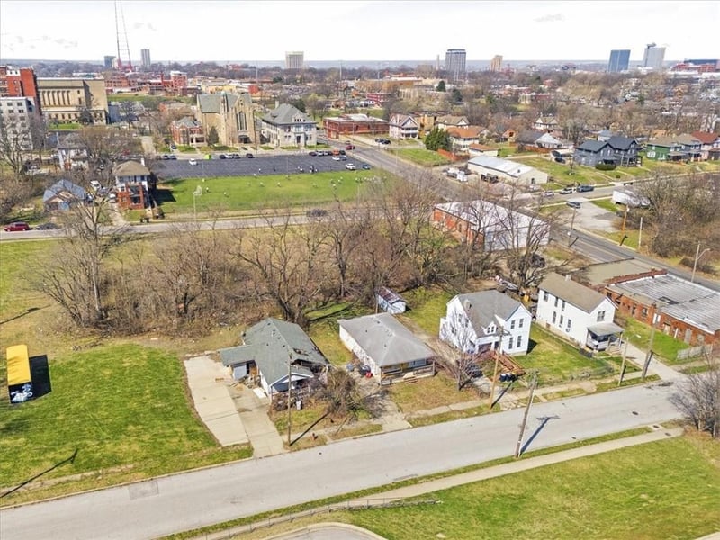 3120 Highland Ave, Kansas City, MO 64109