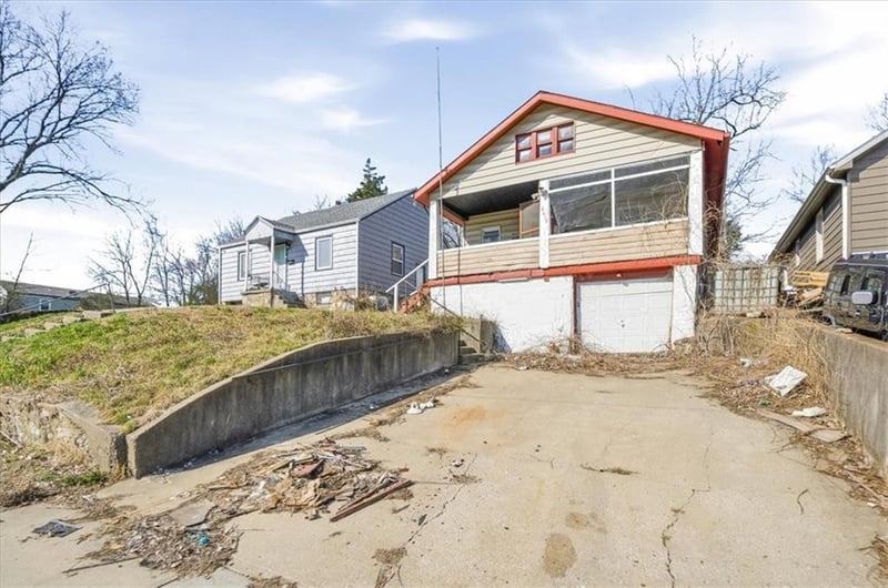 4418 Monroe Ave, Kansas City, MO 64130