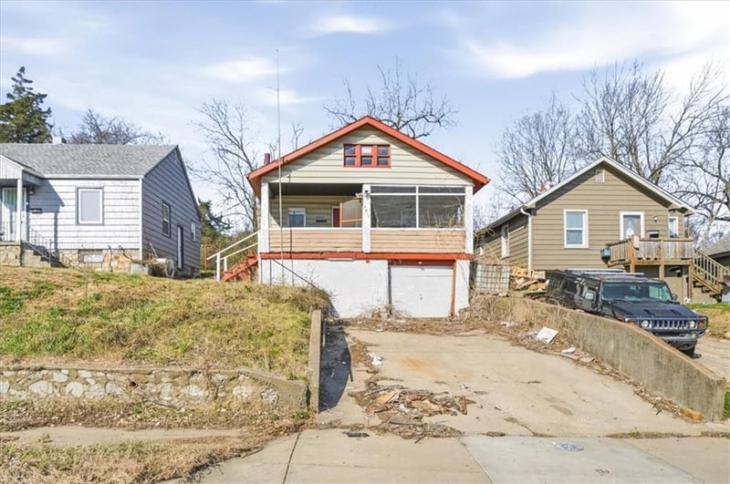 4418 Monroe Ave, Kansas City, MO 64130
