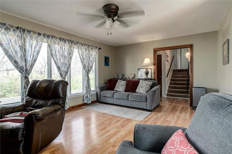 608 14th Ter, Ottawa, KS 66067