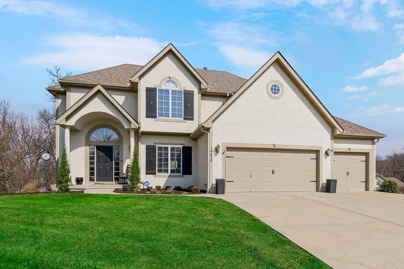 14630 NW 63rd St, Parkville, MO 64152