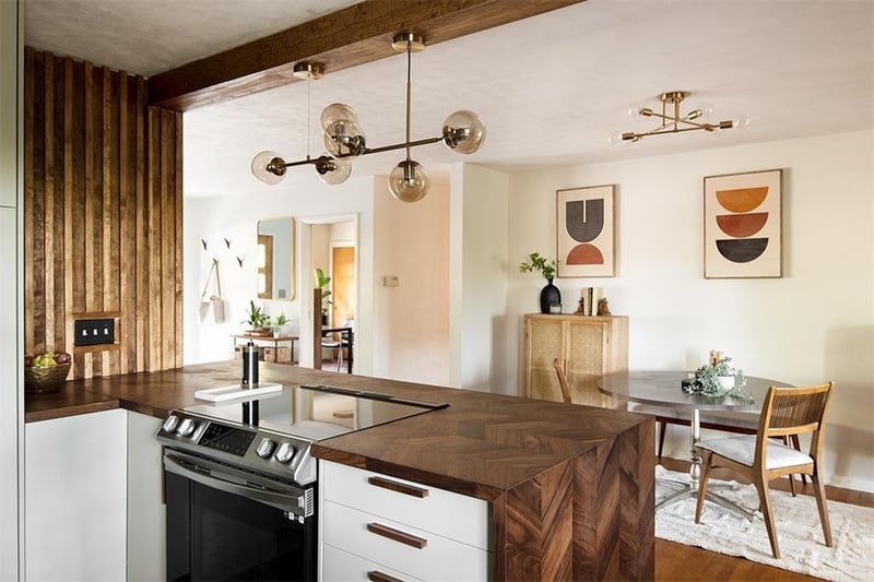 1104 93rd St, Kansas City, MO 64114