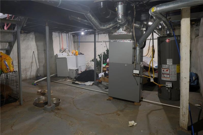 3731 Olive St, Kansas City, MO 64109