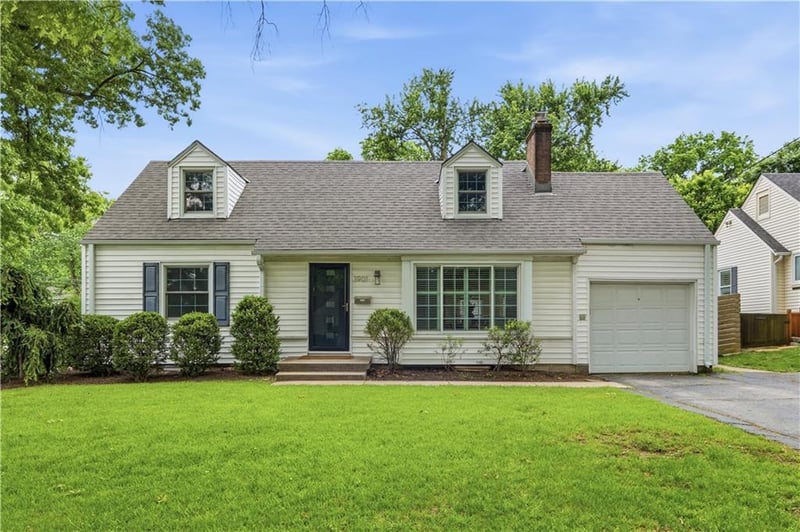 3901 73rd Ter, Prairie Village, KS 66208