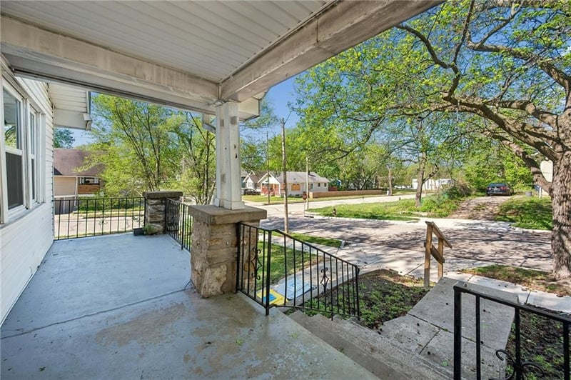 4943 Michigan Ave, Kansas City, MO 64130