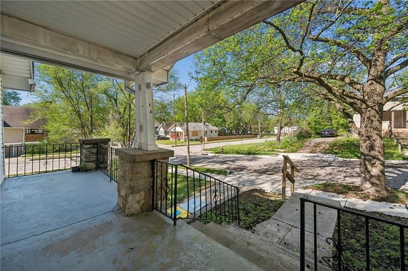 4943 Michigan Ave, Kansas City, MO 64130