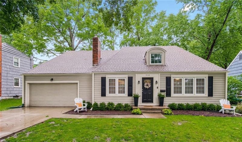 3118 79th St, Prairie Village, KS 66208