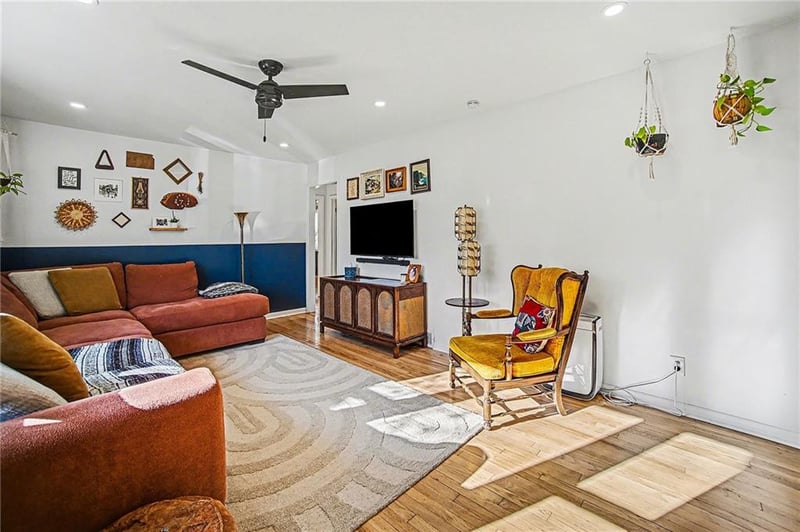 8210 Mcgee St, Kansas City, MO 64114