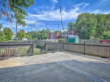 2943 Garfield Ave, Kansas City, MO 64109