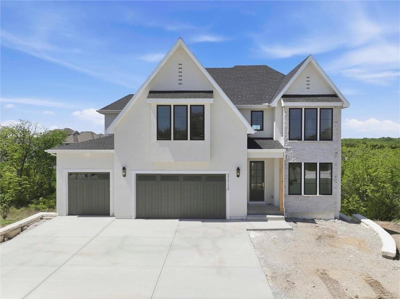 21710 80th Ter, Shawnee, KS 66220