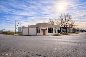 2001 Empire Ave, Joplin, MO 64804