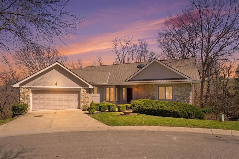 22 W 123rd Ter, Kansas City, MO 64145