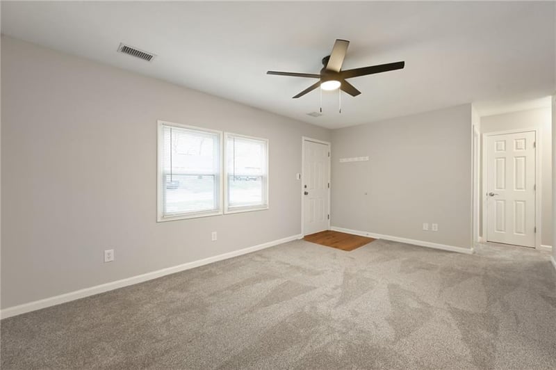 5117 Crest Dr, Kansas City, KS 66106