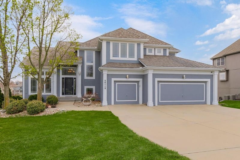 24115 68th St, Shawnee, KS 66226