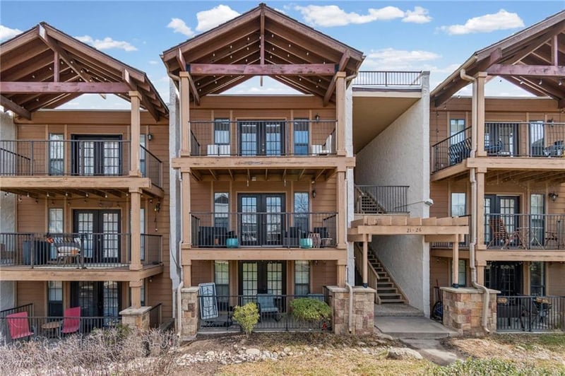 4727 Jarboe St #23, Kansas City, MO 64112