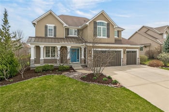 2827 NE 102nd Ter, Kansas City, MO 64155