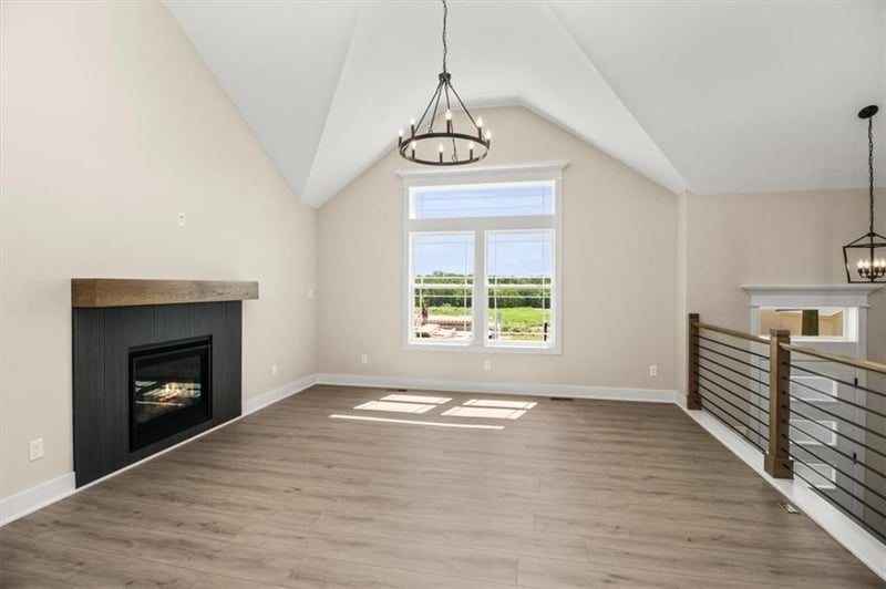 1103 Eli Ln, Warrensburg, MO 64093