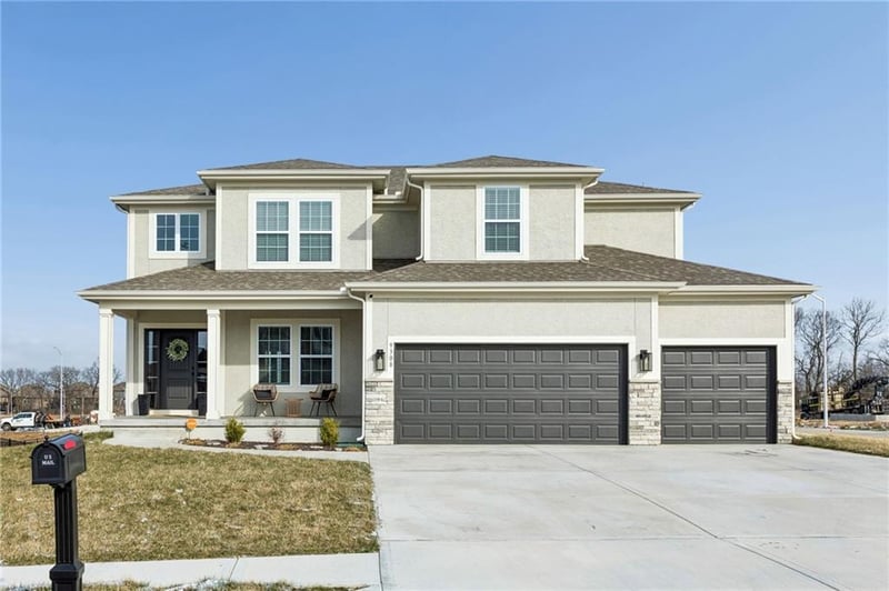 9308 98th Ter, Kansas City, MO 64157