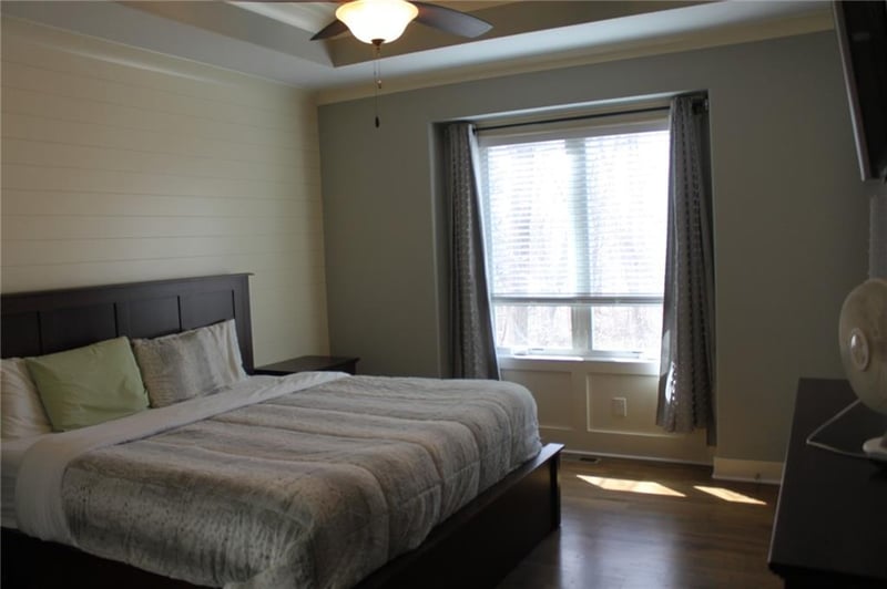 1768 Homestead Dr, Liberty, MO 64068