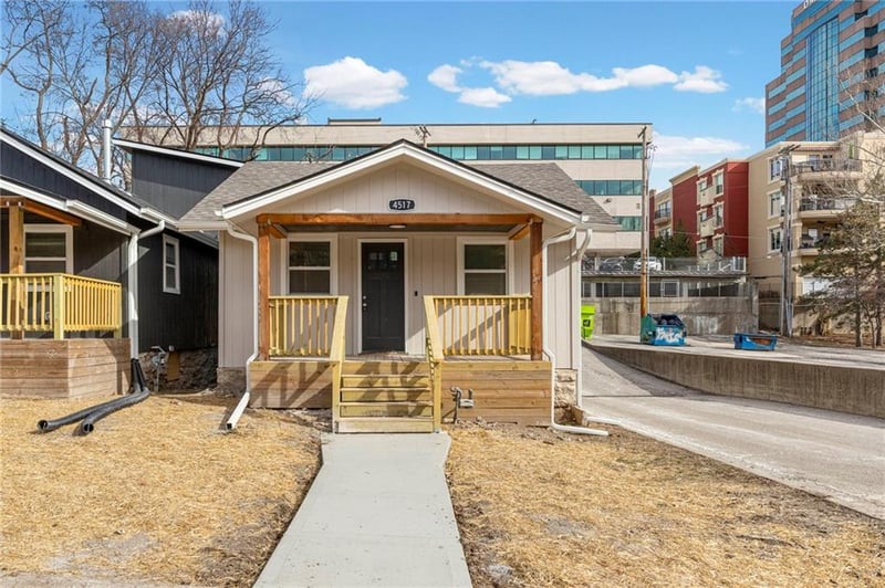 4517 Jarboe St, Kansas City, MO 64111