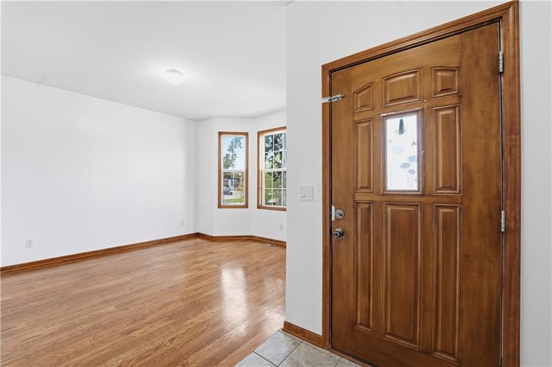 11219 57th Ter, Shawnee, KS 66203