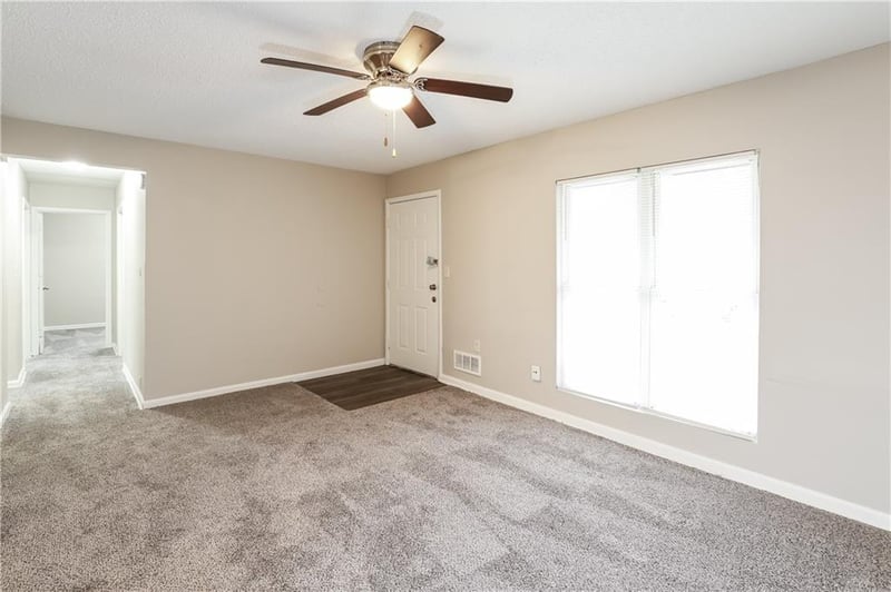 7300 112th St, Kansas City, MO 64134