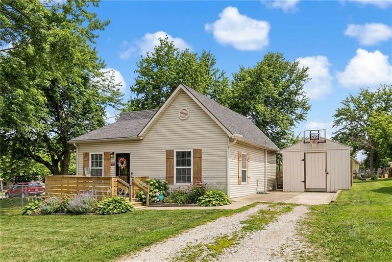 11512 Mcgee St, Kansas City, MO 64155