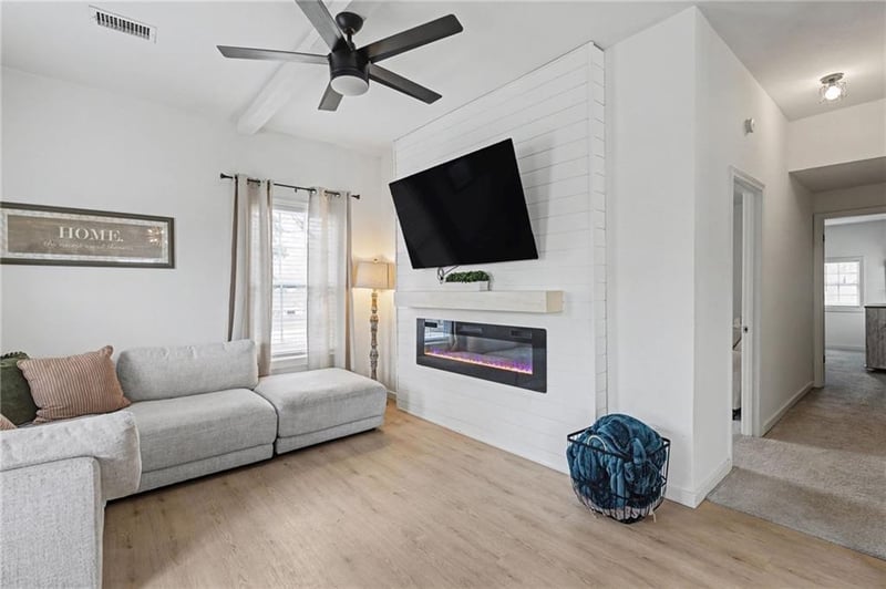 11512 Mcgee St, Kansas City, MO 64155