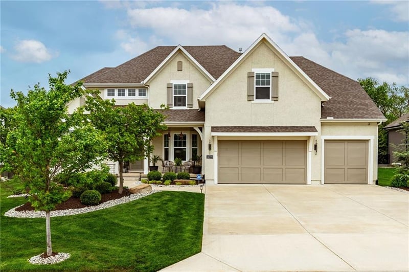 14399 Parkhill St, Olathe, KS 66062