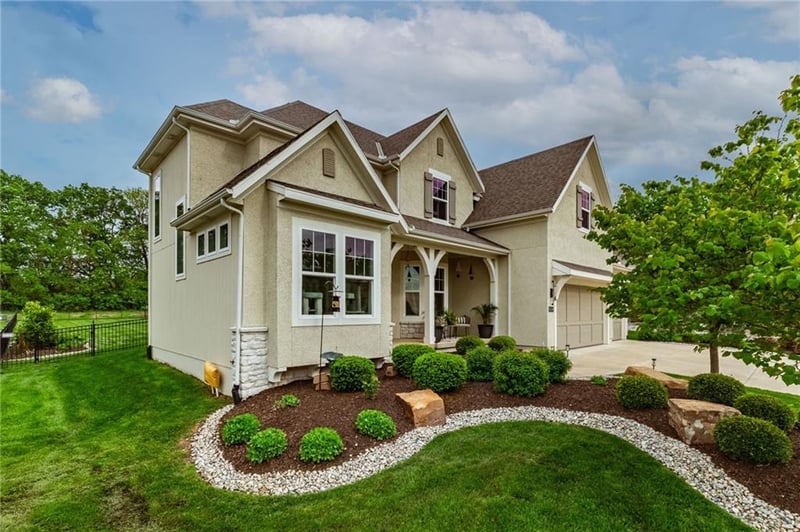 14399 Parkhill St, Olathe, KS 66062