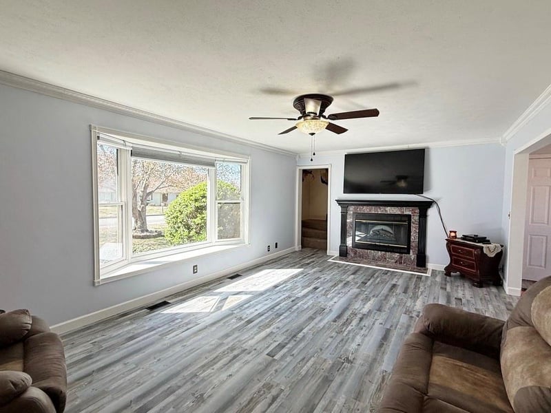 2004 Lynn St, Nevada, MO 64772